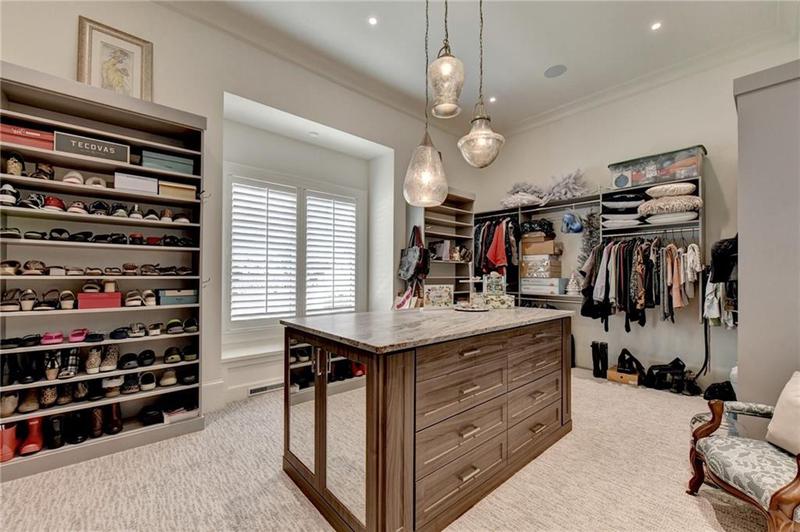 Image for property 962 Chattooga Trace, Suwanee, GA 30024