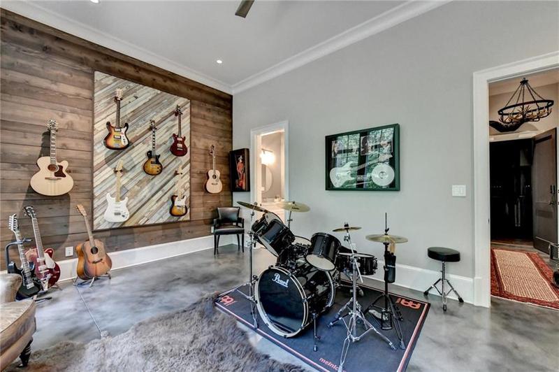 Image for property 962 Chattooga Trace, Suwanee, GA 30024