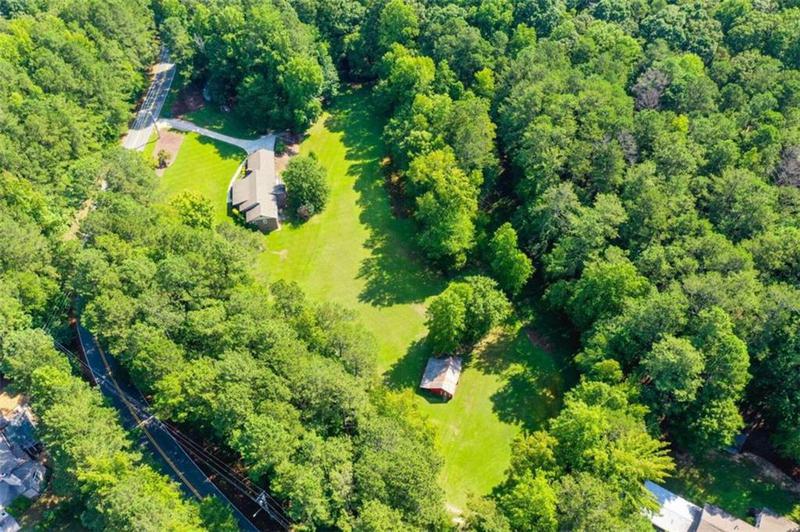 Image for property 725 Holland Road, Powder Springs, GA 30127