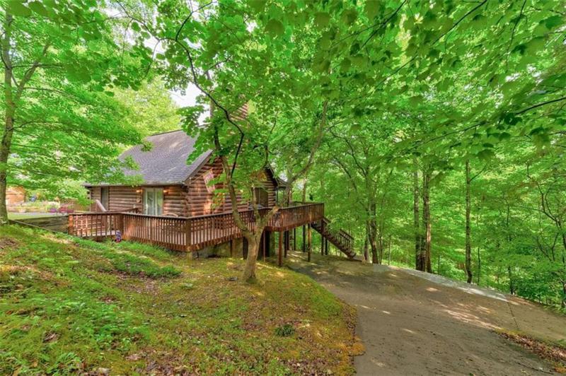 Image for property 652 Fox Run Drive, Blue Ridge, GA 30513