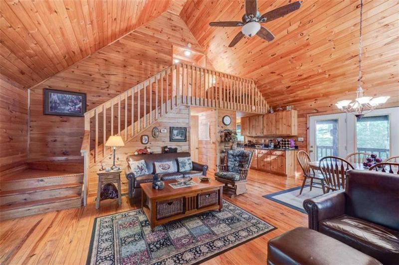 Image for property 652 Fox Run Drive, Blue Ridge, GA 30513