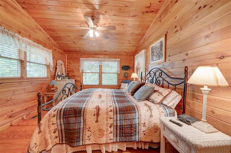 Image for property 652 Fox Run Drive, Blue Ridge, GA 30513