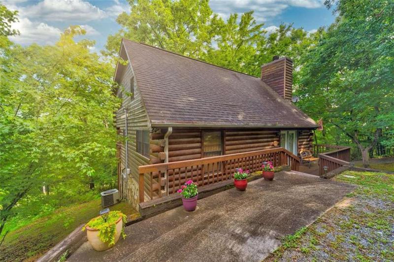 Image for property 652 Fox Run Drive, Blue Ridge, GA 30513