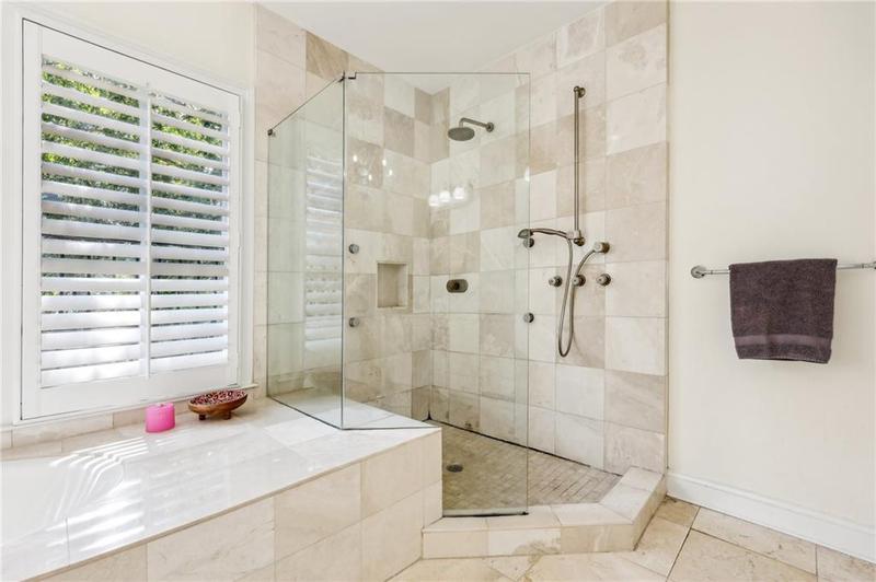 Image for property 3127 Lenox Road 6, Atlanta, GA 30324
