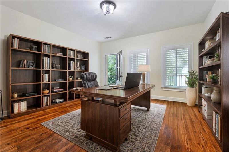 Image for property 3127 Lenox Road 6, Atlanta, GA 30324