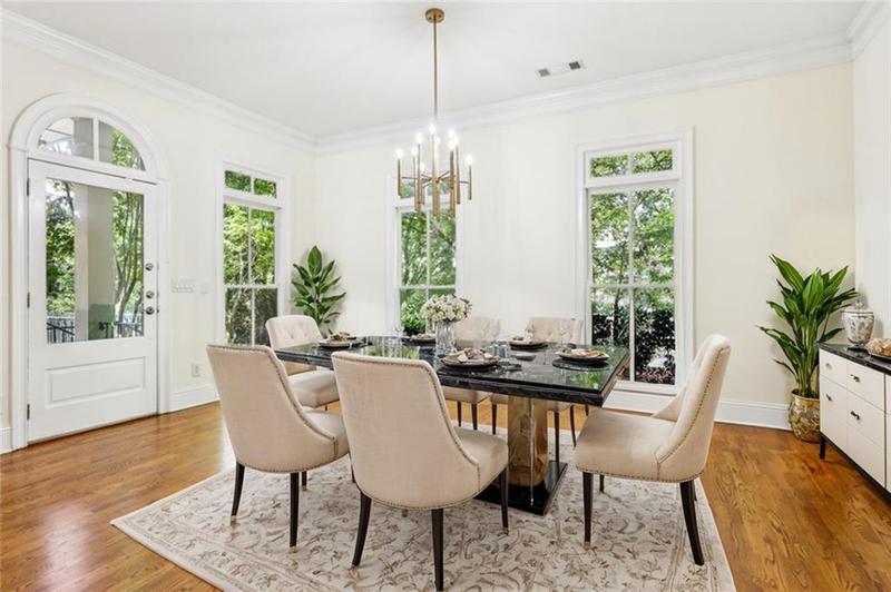 Image for property 3127 Lenox Road 6, Atlanta, GA 30324