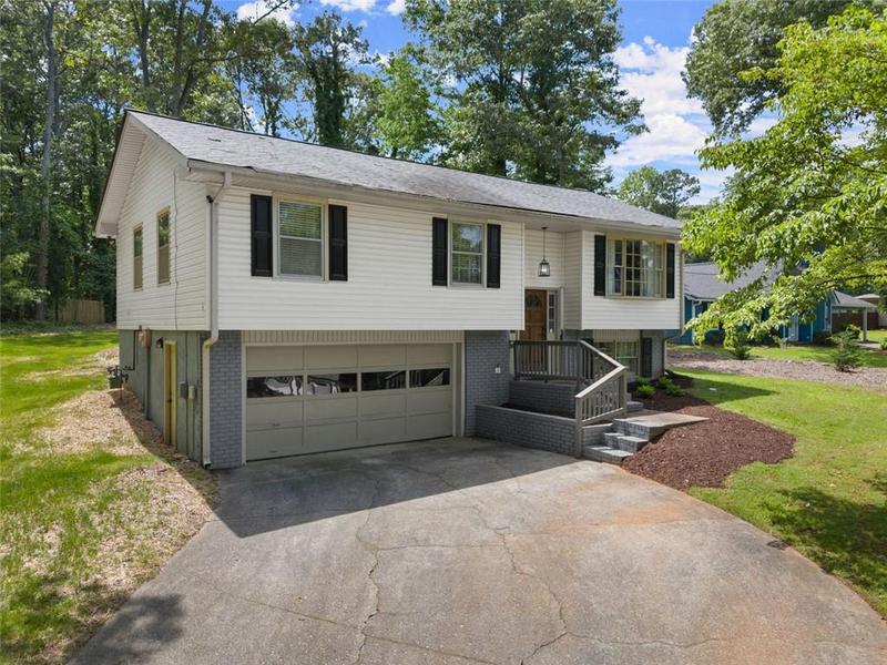 Image for property 6262 LAUREL WOOD Trail, Flowery Branch, GA 30542