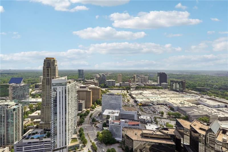 Image for property 3344 Peachtree Road 3902, Atlanta, GA 30326
