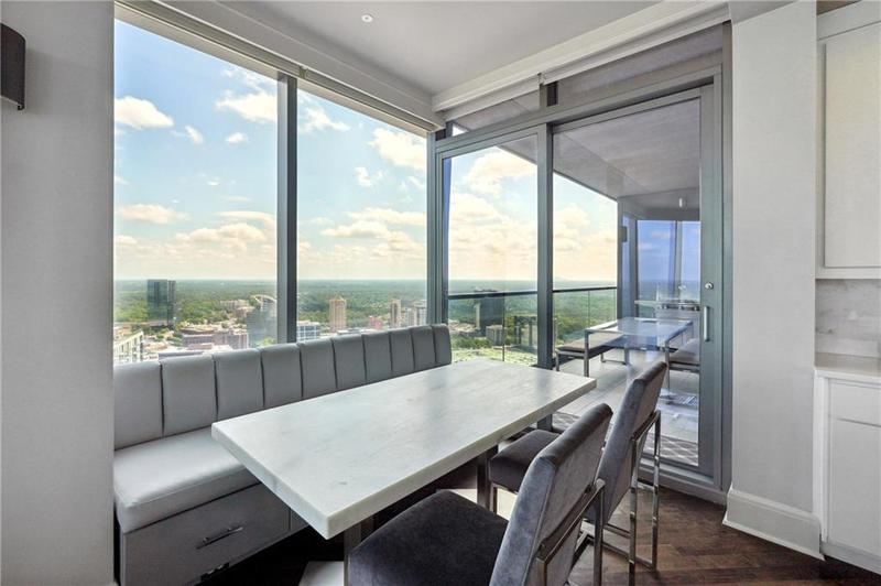 Image for property 3344 Peachtree Road 3902, Atlanta, GA 30326