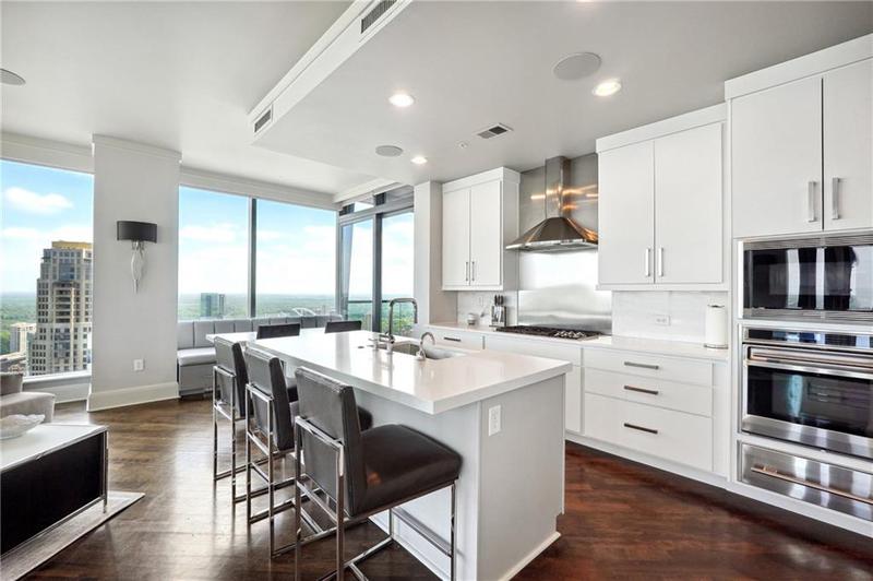 Image for property 3344 Peachtree Road 3902, Atlanta, GA 30326
