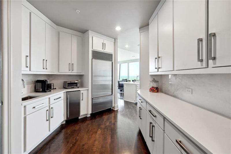 Image for property 3344 Peachtree Road 3902, Atlanta, GA 30326