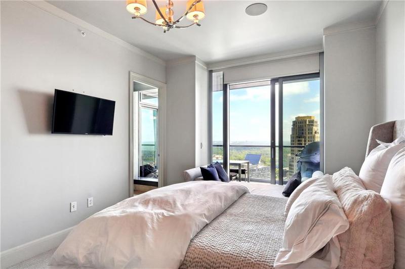 Image for property 3344 Peachtree Road 3902, Atlanta, GA 30326