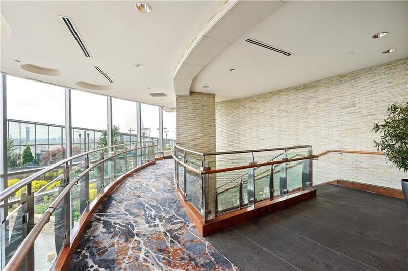 Image for property 3344 Peachtree Road 3902, Atlanta, GA 30326