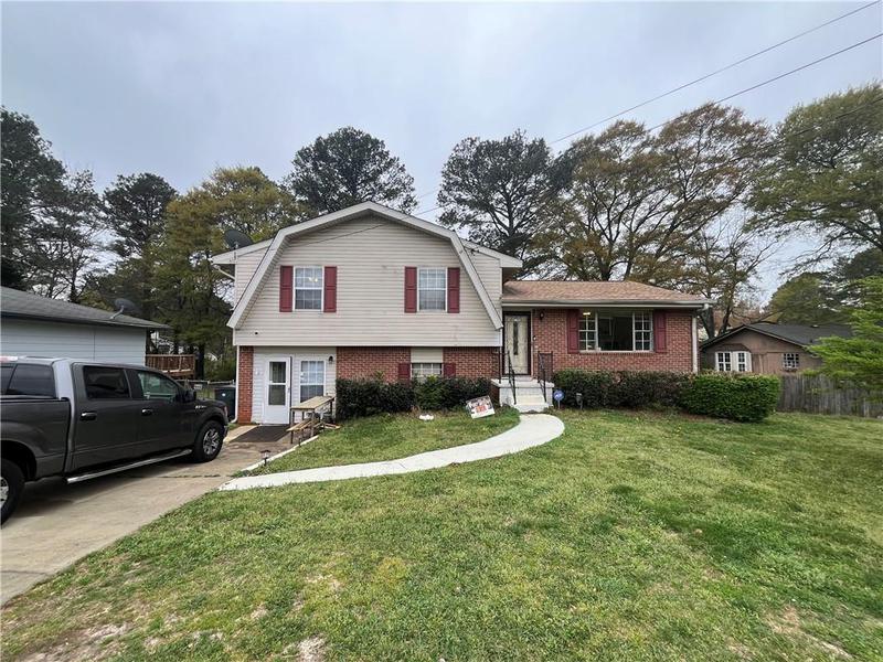 Image for property 1727 Walt Stephens Road, Jonesboro, GA 30236