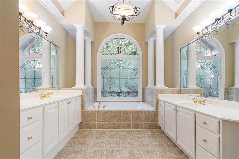 Image for property 4567 Brigade Court, Roswell, GA 30075