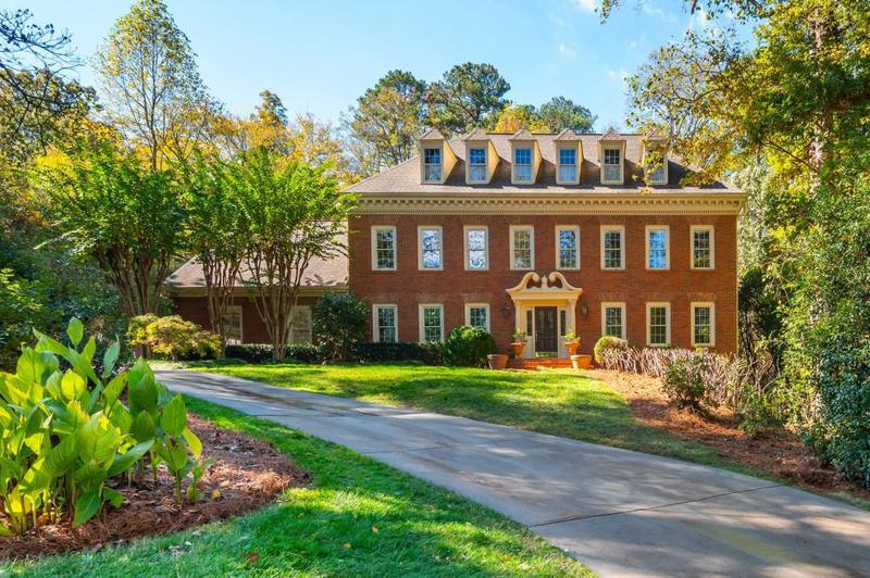 Image for property 5550 Errol Place, Atlanta, GA 30327