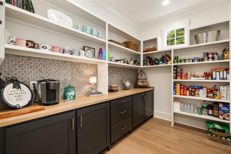 Image for property 9370 Raldon Road, Gainesville, GA 30506