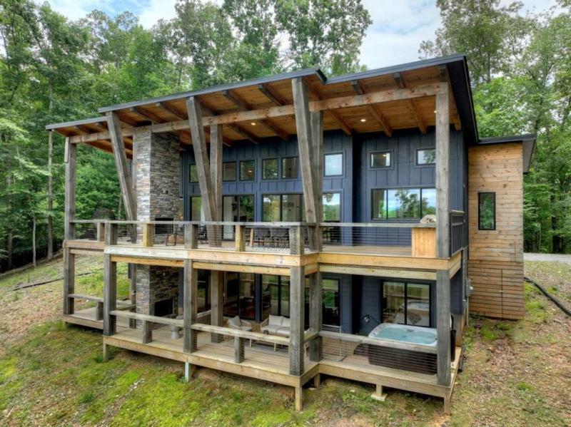 Image for property 897 Faraday Drive, Ellijay, GA 30540