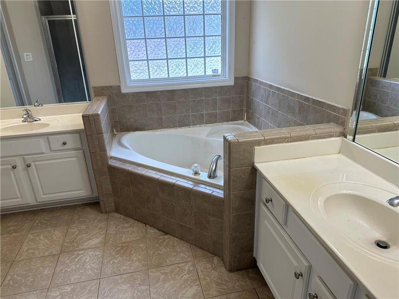 Image for property 1266 Laurelwood Court, Lawrenceville, GA 30045