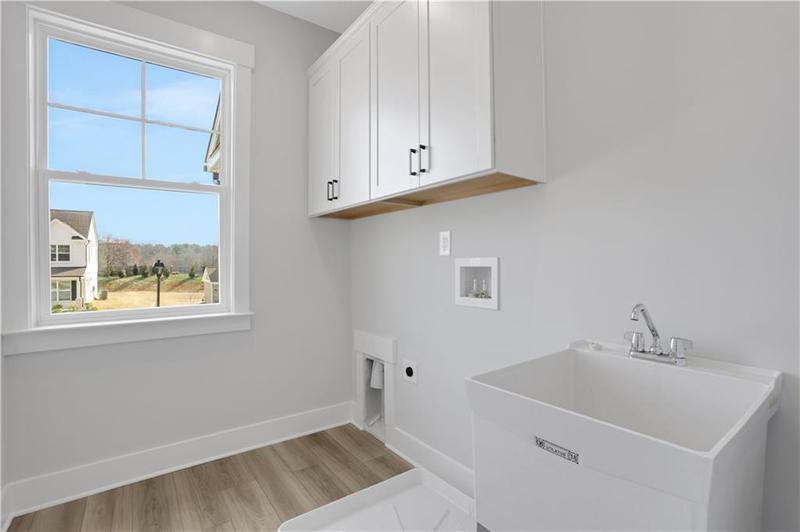 Image for property 6640 Benchwood Path, Cumming, GA 30028