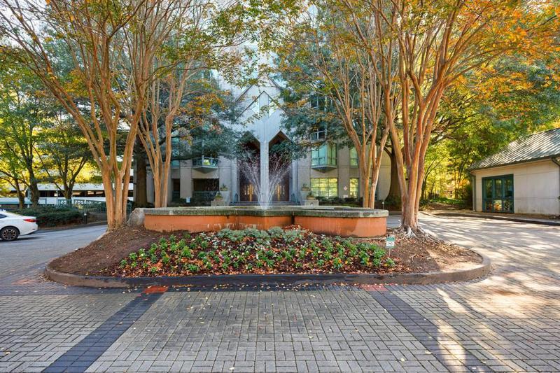 Image for property 2870 Pharr Court South 2602, Atlanta, GA 30305