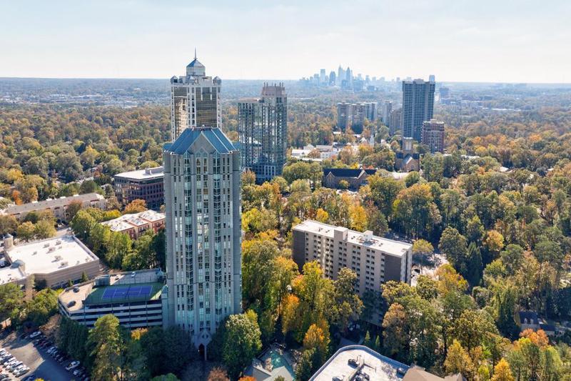 Image for property 2870 Pharr Court South 2602, Atlanta, GA 30305