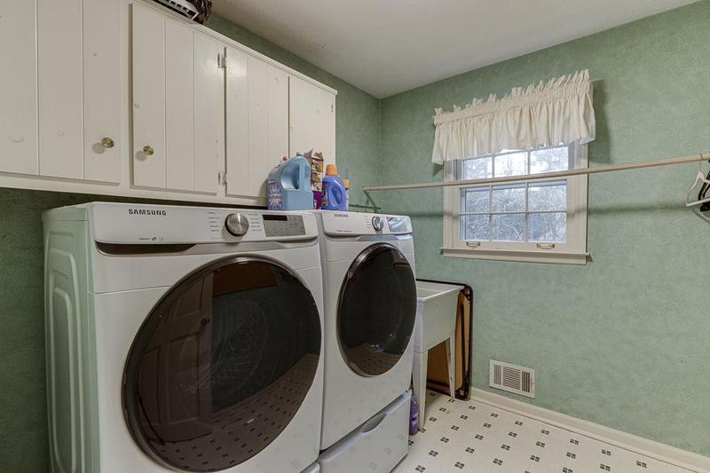 Image for property 4092 Deerbrook Way, Lilburn, GA 30047