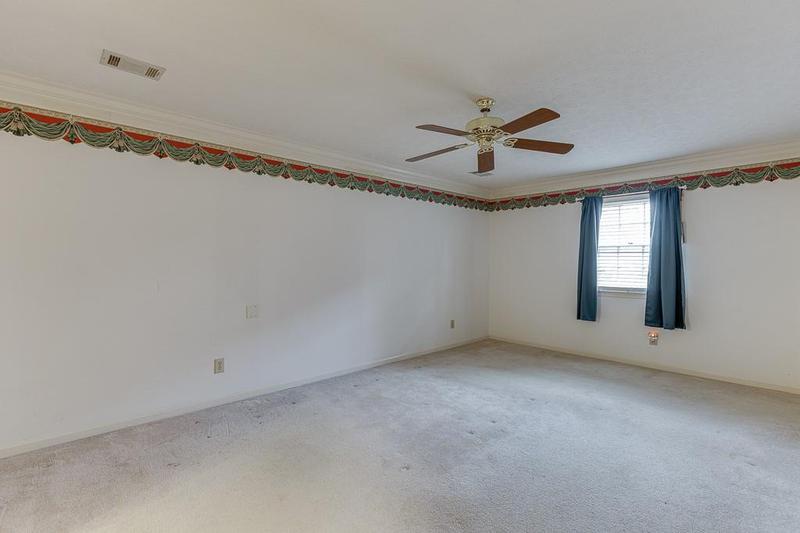 Image for property 4092 Deerbrook Way, Lilburn, GA 30047