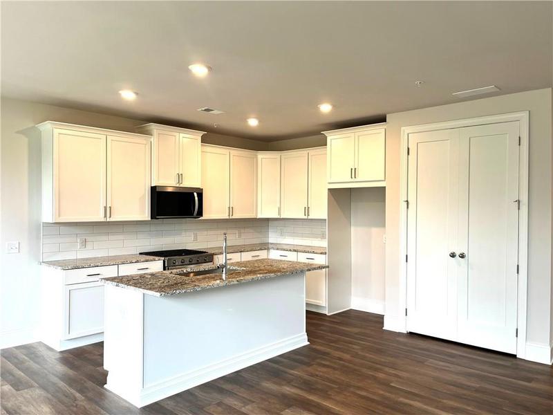Image for property 1059 Crest Mill Drive, Marietta, GA 30008