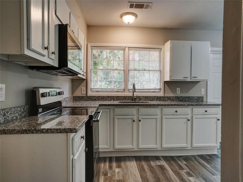 Image for property 1072 VINCENT Drive, Forest Park, GA 30297