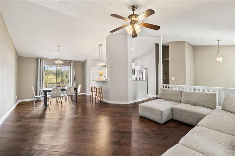 Image for property 220 Magnolia Tree Court, Alpharetta, GA 30022