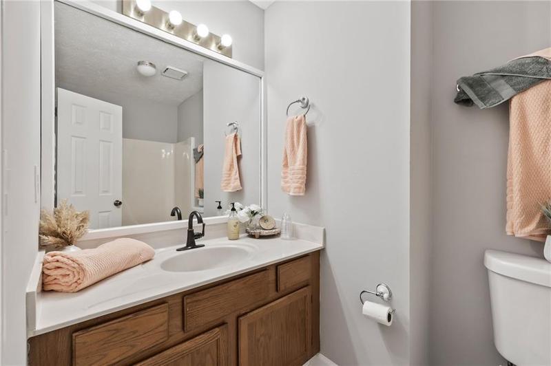 Image for property 220 Magnolia Tree Court, Alpharetta, GA 30022