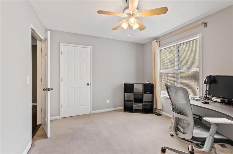 Image for property 220 Magnolia Tree Court, Alpharetta, GA 30022