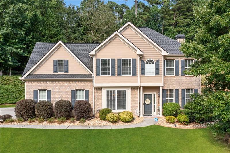 Image for property 355 Thorn Creek Way, Dallas, GA 30157