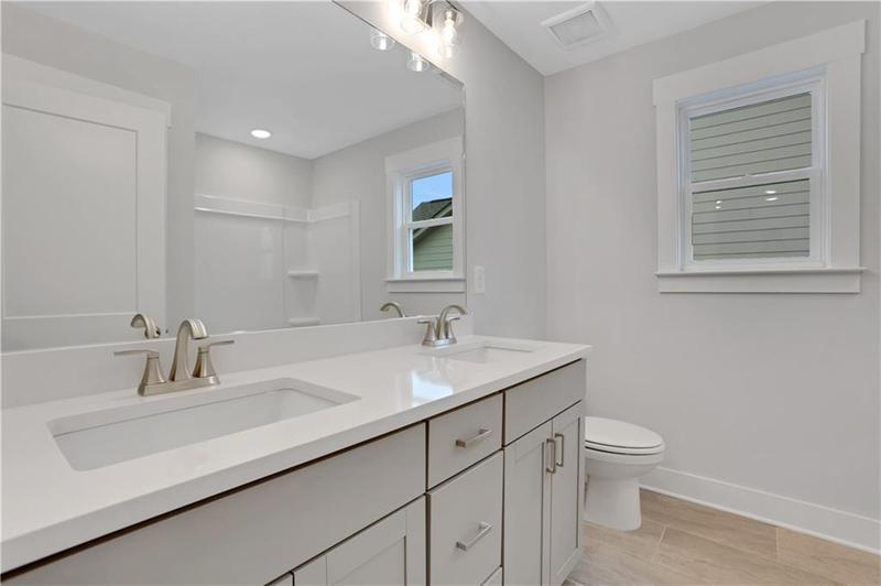 Image for property 202 Candlewood Lane, Hoschton, GA 30548