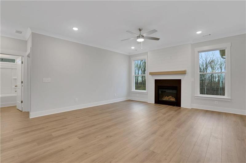 Image for property 202 Candlewood Lane, Hoschton, GA 30548