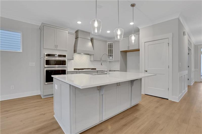 Image for property 202 Candlewood Lane, Hoschton, GA 30548