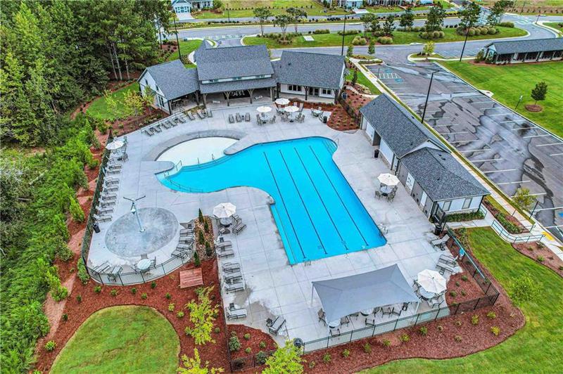 Image for property 202 Candlewood Lane, Hoschton, GA 30548