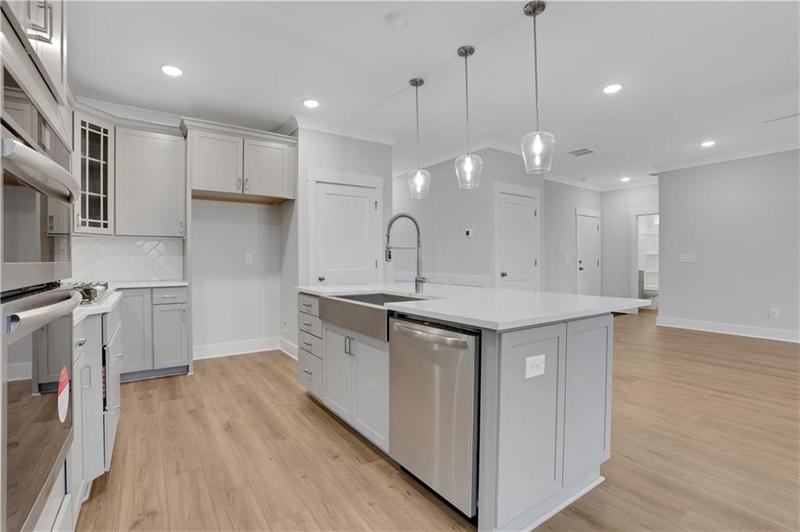 Image for property 202 Candlewood Lane, Hoschton, GA 30548