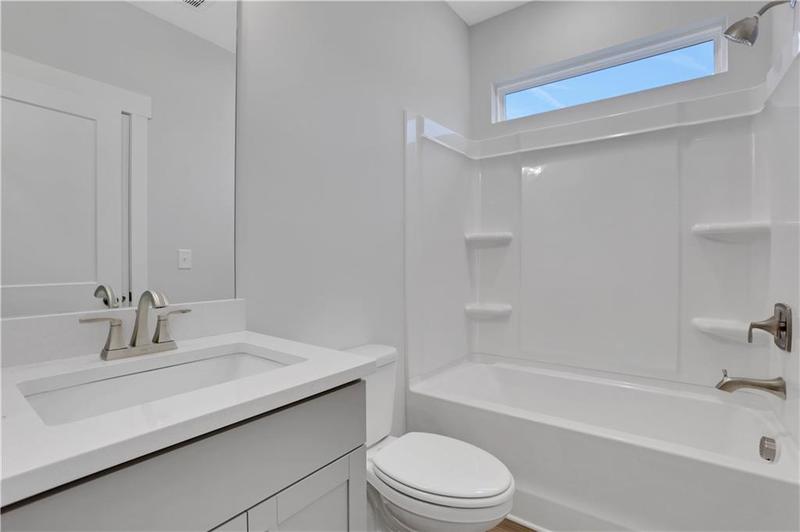 Image for property 202 Candlewood Lane, Hoschton, GA 30548