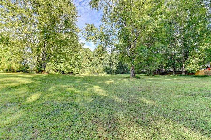 Image for property 5680 Abbotts Bridge Road, Johns Creek, GA 30097