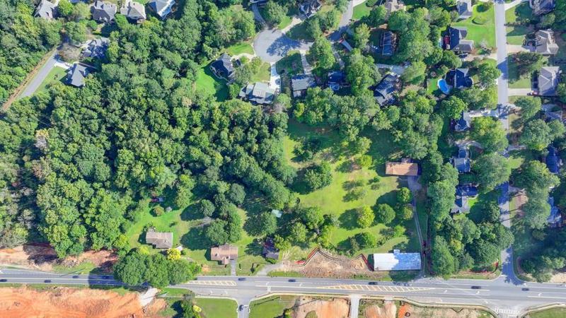 Image for property 5680 Abbotts Bridge Road, Johns Creek, GA 30097