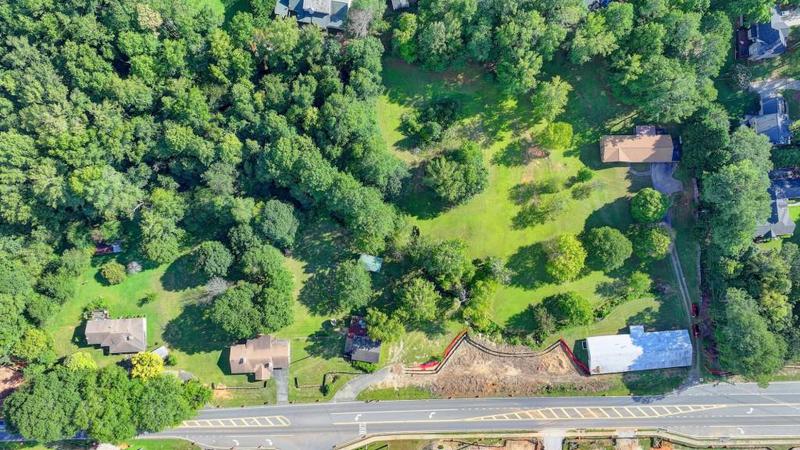 Image for property 5680 Abbotts Bridge Road, Johns Creek, GA 30097