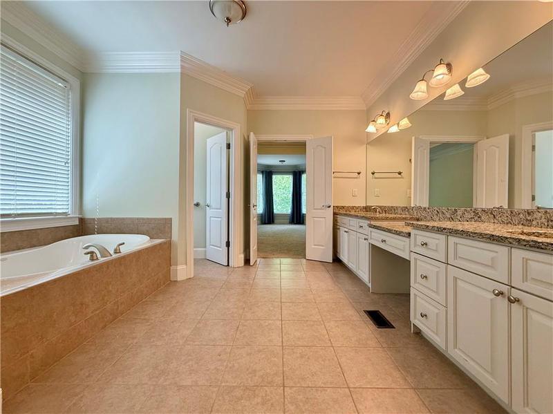 Image for property 6690 Tulip Garden Way, Alpharetta, GA 30004