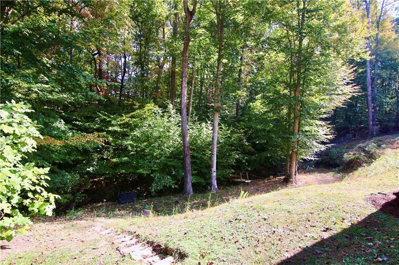 Image for property 6690 Tulip Garden Way, Alpharetta, GA 30004