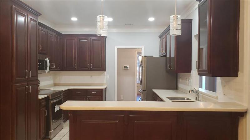 Image for property 595 Huiet Drive, Mcdonough, GA 30252