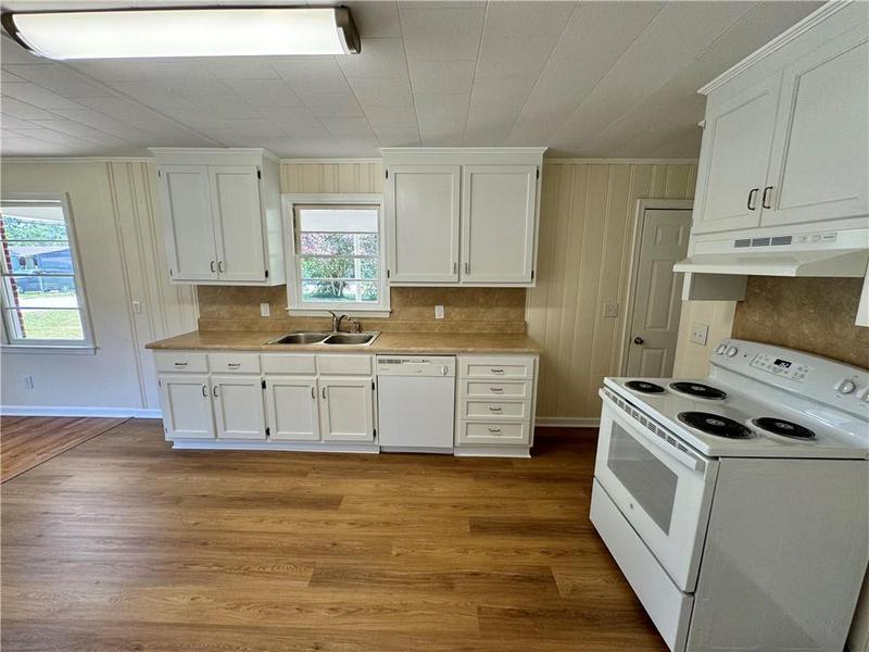 Image for property 8 Mockingbird Drive, Cartersville, GA 30120
