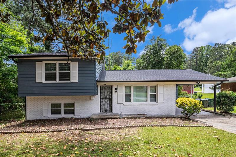 Image for property 479 Charter Oak Drive, Atlanta, GA 30331