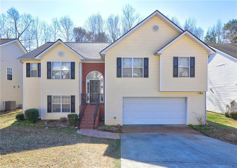 Image for property 375 Tambec Trace, Lilburn, GA 30047