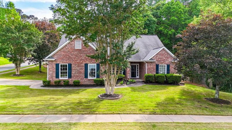 Image for property 507 Huntgate Road, Woodstock, GA 30189